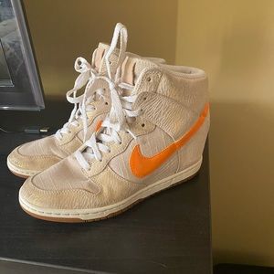 Nike Dunk Sky High Vintage Athletic Wedge